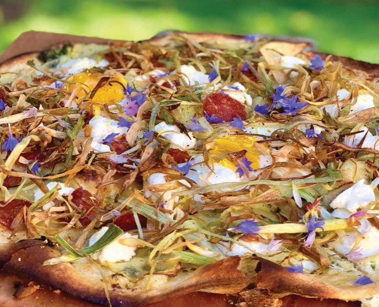 edible flowers pizza