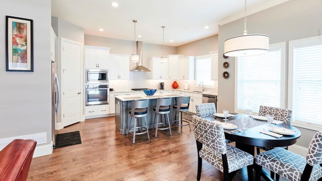 Kitchen and Dining Area in Linkside at Old Hawthorne Home