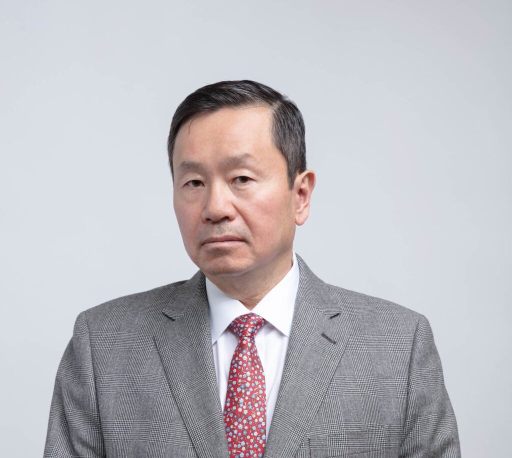 Dr. Mun Choi