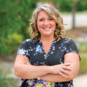 Headshot of a women named Wende Wagner