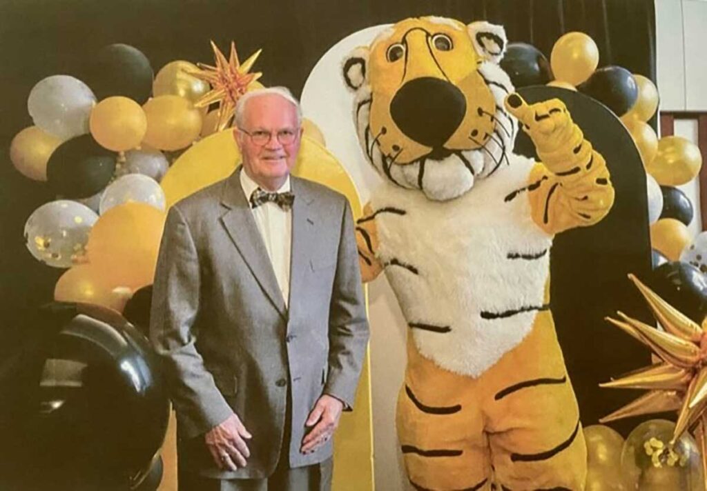 Steve Mosier and Truman the Tiger at a recent Jefferson Dinner.