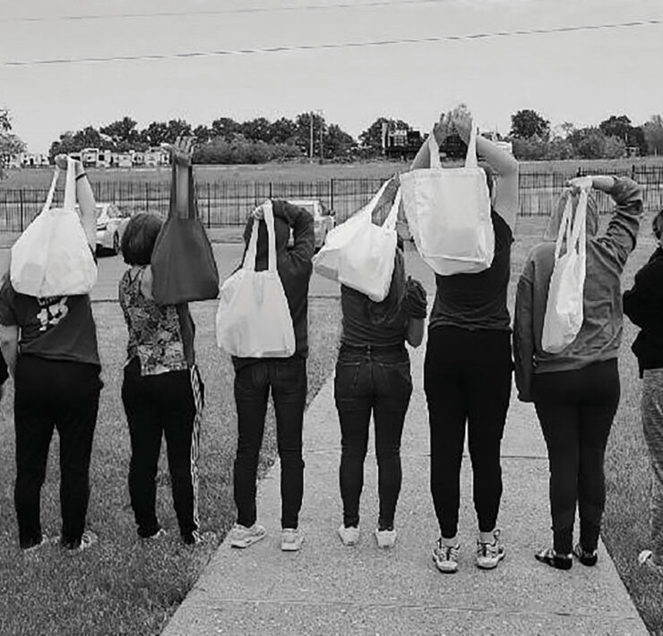 Missouri Girlstown Girls Holding Bags