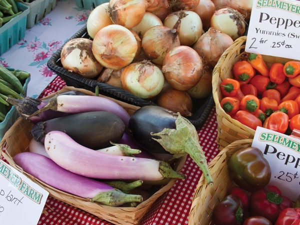 Feature-LocalFood-Assortment-CBT-Sep2017