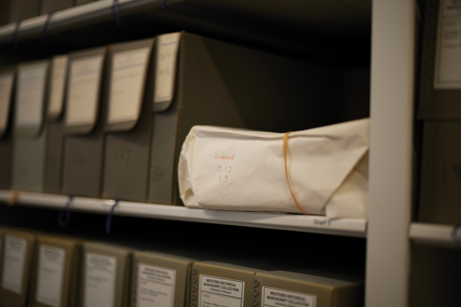 Physical Archives At The State Historial Society Of Missouri