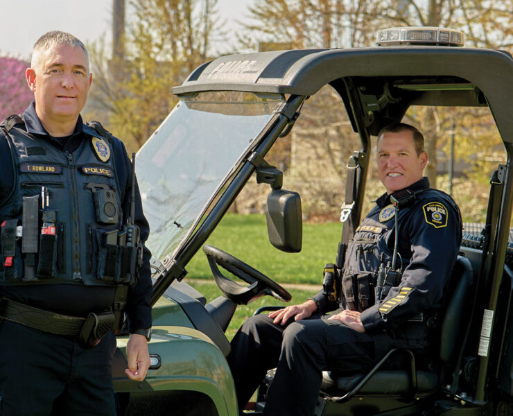 Featured Homeless Outreach Officers Drive Golf Cart Through Downtown (1)