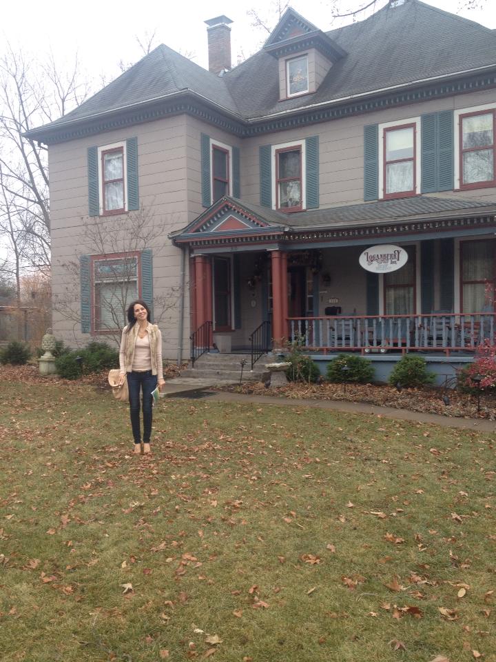 Angie in front of Loganberry Inn