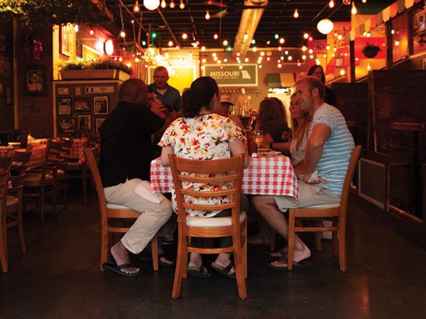 Bambinos-Culinary-tour-Columbia-Missouri