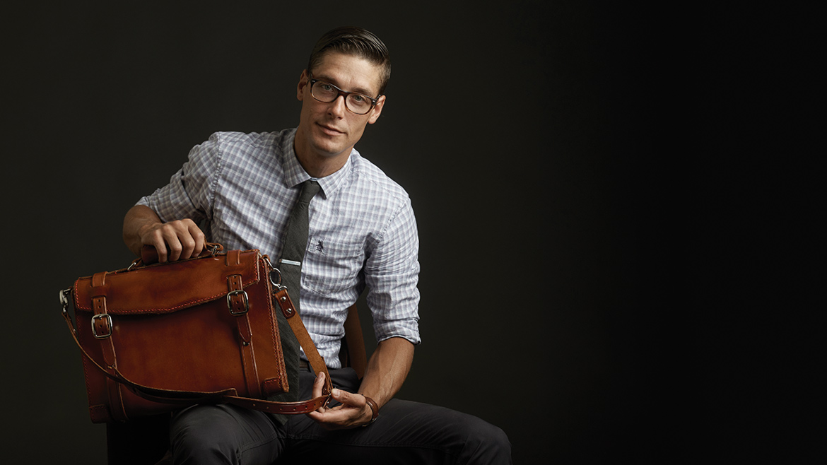 CreativesInBusiness-LawrenceSimonson-LeatherCyclingBag