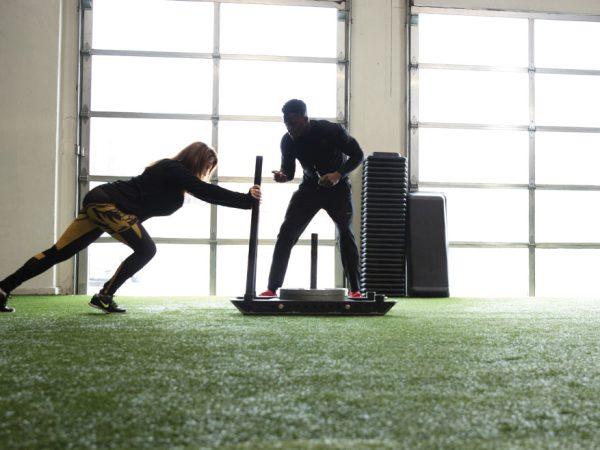 Feature-TrainedProfessionals-CBT-Feb2018-SLIDER