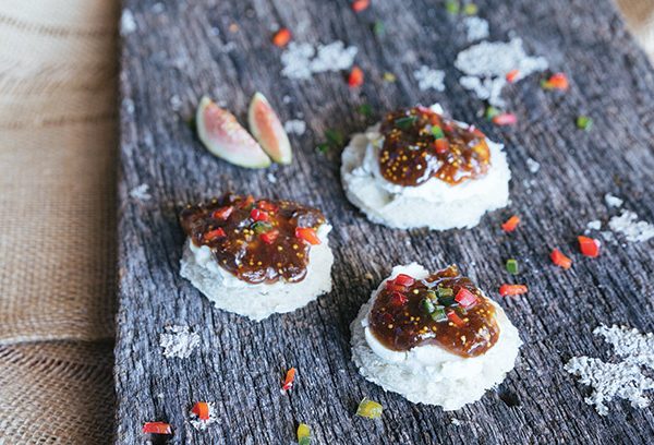 Fig-crostini