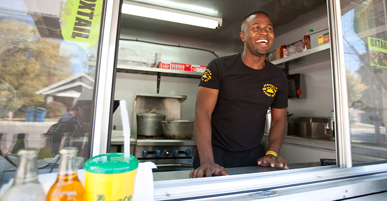 FoodTruck-JamaicanJerkHut-RexScott