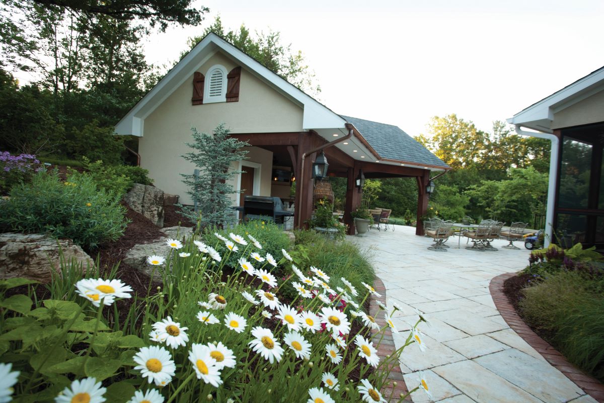 Choose the seasonally correct color for your plants. 