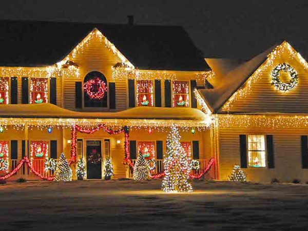 christmas-light-house-decoration