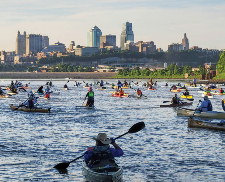 Featured Mr 340 Participants Paddle On Missouri River In Kansas City