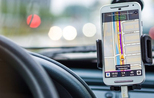 navigation-car-drive-road