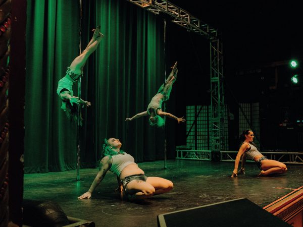 Becky-Dorfmeyer-Leah-Franklin-Kaitlyn-Genereux-and-Jordan-Mazur-on-The-Blue-Note-stage-in-a-production-of-Vertical-Desires