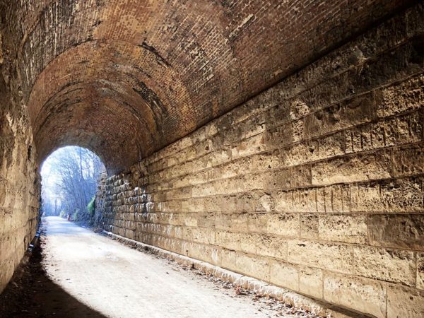 featured-rocheport-tunnel