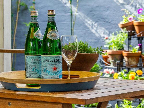 featured-sparkling-water-sitting-on-a-table