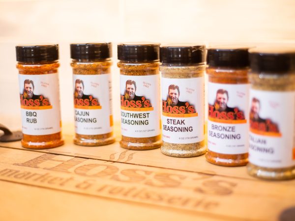 hoss-seasoning-bottles-lined-up-2