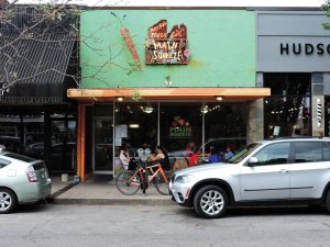 main-squeeze-exterior-photo