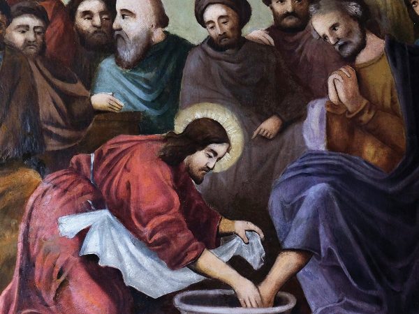Jesus washes the feet of Peter
