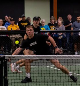 Caden Davis (front) and Cohen Loethen